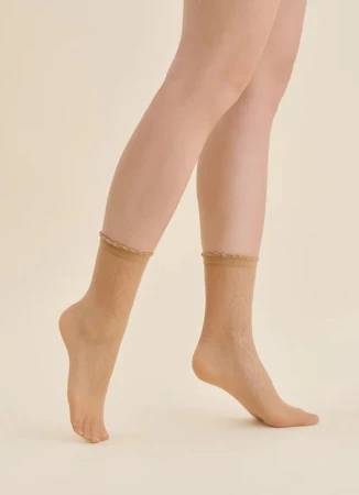 Skarpetki Gabriella Loma w Romby i Kropki Beige.jpg